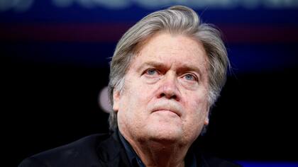 Trump planea despedir a Steve Bannon