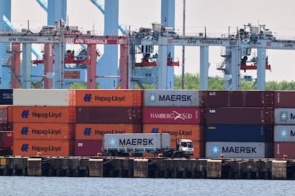 Trump también anunció aranceles del 30% a las importaciones mexicanas desde agosto