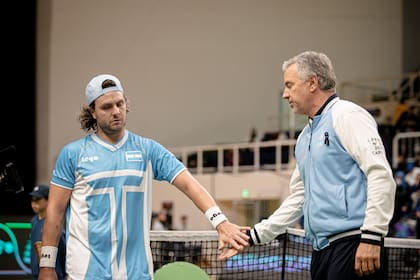 Trungelliti y Frana, durante la serie de Copa Davis en Corea del Sur