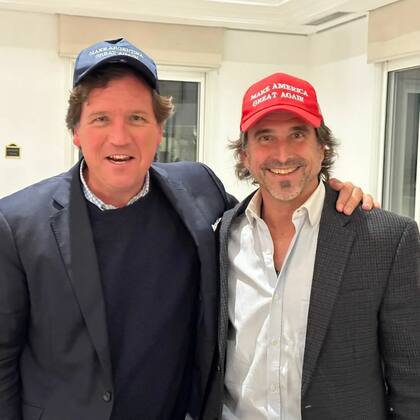 Tucker Carlson en la Argentina