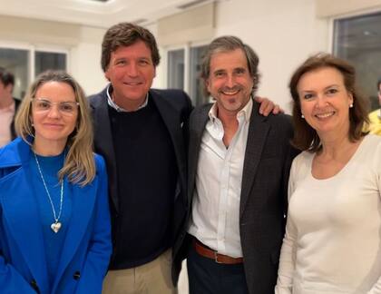 Tucker Carlson en la Argentina; compartió una cena con el equipo de La Libertad Avanza