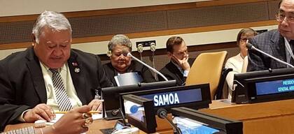 Tuilaepa Sailele Malielegoai durante una sesión de la Organización Mundial del Turismo