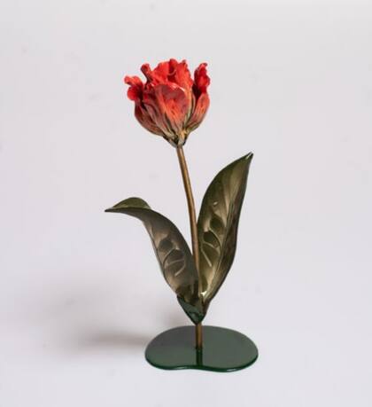 Tulipán de Nicola Costantino en el catálogo de Mi Primer Affair: $520.000
