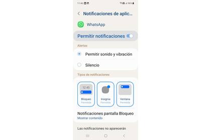 Tuneando las notificaciones; podés configurar que solo muestre un ícono arriba (insignia, en este caso) o evitar que descuelgue un aviso molesto