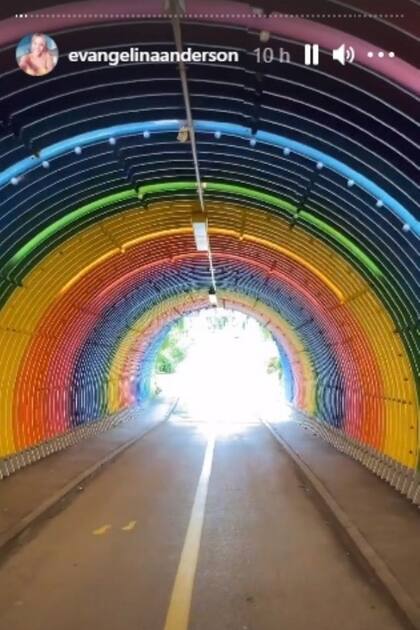 "Túnel de arcoíris": Evangelina Anderson contó que la escuela a la que asisten sus hijos en Múnich tiene muchos elementos artísticos