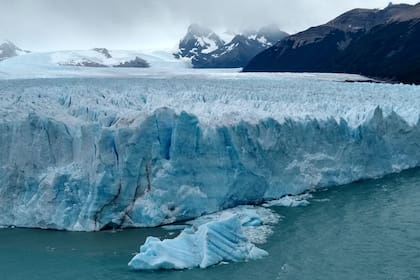 El Perito Moreno, el rey indiscutido y más famoso del Parque Nacional Los Glaciares 