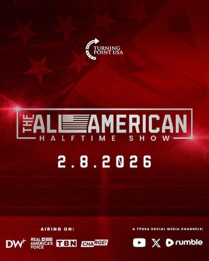 Turning Point USA, grupo conservador fundado por Charlie Kirk, anunció su propio espectáculo alternativo al medio tiempo del Super Bowl LX (Facebook/Turning Point USA)