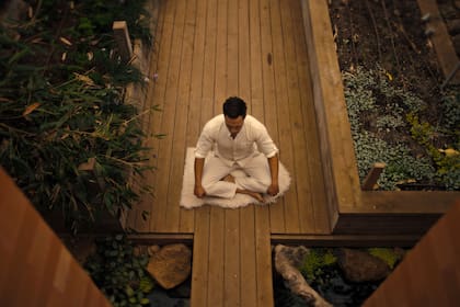 Twisted Yoga está disponible en Apple Tv+.