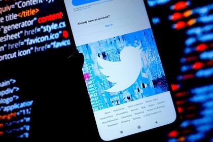 Twitter parece estar priorizando que los usuarios accedan a sus cuentas a través de su propia aplicación.