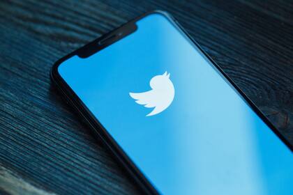 Twitter vuelve a habilitar la verificación de usuarios