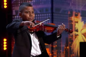 Tuvo cáncer, sufrió bullying y emocionó a America´s Got Talent con su violín