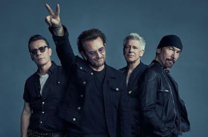 U2 hizo una versión de "Unchained Melody" en el festival Live 8