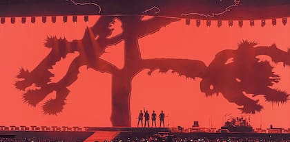 La imponente pantalla que trae U2 a la Argentina es tan protagonista del show como los cuatro integrantes de la banda