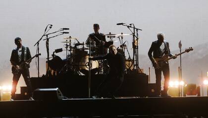 U2 volvió a deslumbrar a La Plata