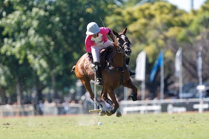 UAE Polo sacó buena ventaja en el comienzo, después soportó la reacción de Los Machitos-El Refugio
