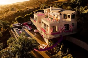 Construyen una casa real inspirada en la mansión de Barbie