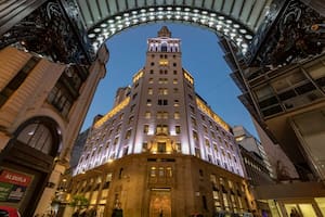Venden un icónico edificio porteño con vistas a las mejores cúpulas de Buenos Aires