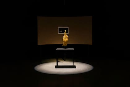 Ubú Rey evocado en la muestra "Máquina Teatro"