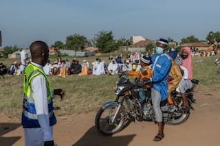 Uganda cierra su frontera con el Congo ante el aumento de casos de ébola