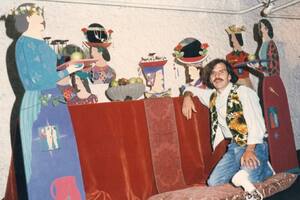 Ulises Beisso con sus obras