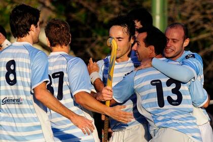 Último gol de Jorge Lombi como profesional