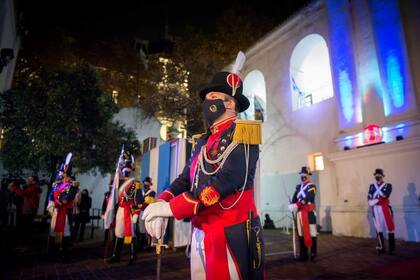 Un 25 de mayo especial con festejos en la web