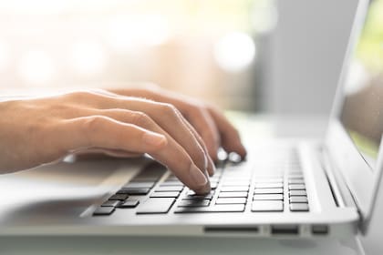 Un 66% de los encuestados opina que, en el futuro, las jornadas laborales serán de menos horas, un 21% prevé que se trabajará igual que ahora y solo un 14% cree que se trabajará más que ahora.