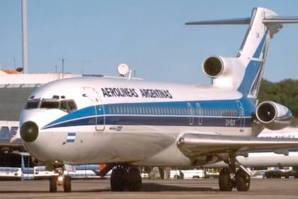 Un 727 de Aerolíneas Argentinas, que comenzó a volar en la compañía aérea de bandera en 1978, año en que Yuyo Barragán comenzaba a obtener vuelos gratuitos