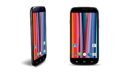 Un Admiral 506, con pantalla Full HD de 5 pulgadas, chip de 8 núcleos, 2 GB de RAM, cámara de 13 megapixeles