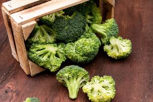 Un alimento clave para envejecer mejor: los beneficios del brócoli según la ciencia