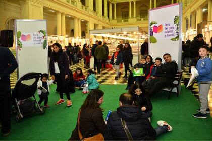 Un alto en el paseo por la Feria