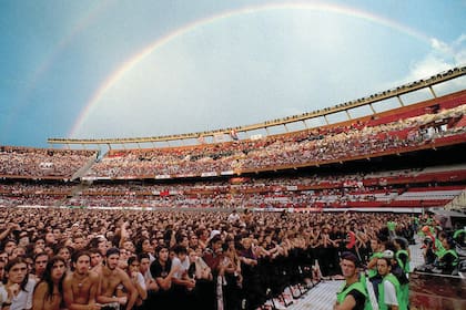 Un arcoiris salió el tercer día. Foto de Gustavo Amarelle / Archivo La Nación