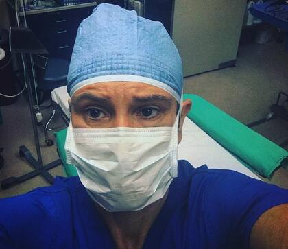 Un argentino fue acusado de realizar una cirugía sin licencia médica en Los Ángeles, California; el hecho ocurrió en 2021