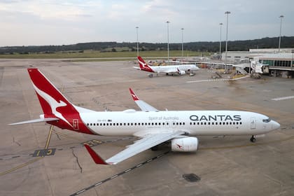 Un avión de Qantas en el aeropuerto Tullamarine de Melbourne