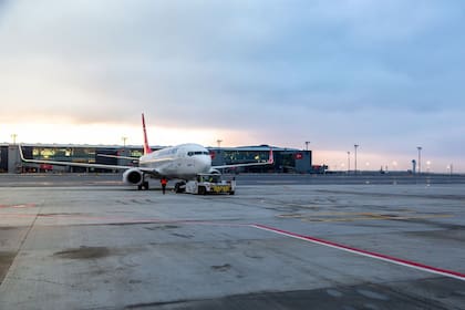 Un avión de Turkish Airlines en la pista del aeropuerto de Estambul