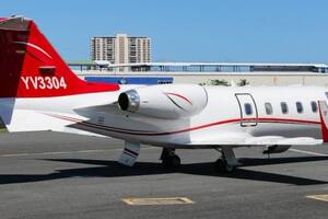 Un avión Learjet 55 se estrelló en la población de Charallave, en el estado Miranda: seis muertos.