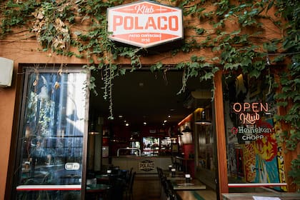 Un bar y patio cervecero que nació en 2018