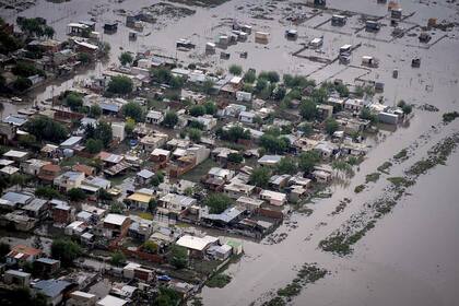 Un barrio anegado por las fuertes lluvias en La Plata, el 3 de abril de 2013