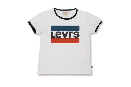 Un básico que nunca pasa de moda, remera $790, Levi´s.