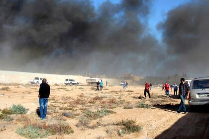 Un bombardeo del gobierno libio en Zawura, cerca de Trípoli, dejó tres muertos