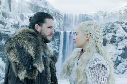 Jon Snow junto a Khaleesi