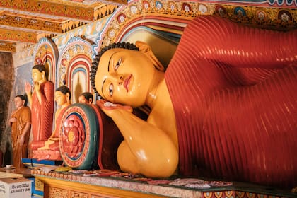 Un Buda reclinado en la ciudad sagrada de Anuradhapura 

