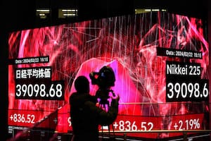 El hito que celebra todo Japón tres décadas después del traumático estallido de una burbuja