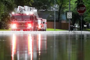 Declaran estado de emergencia en Texas por inundaciones: el pronóstico del fin de semana y las zonas en riesgo