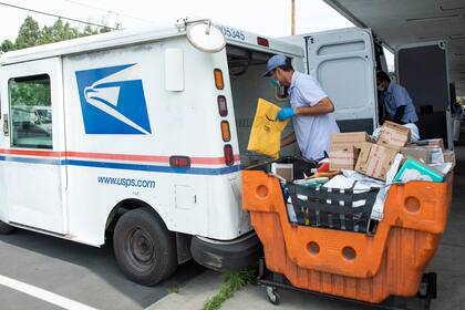 Algunos clientes del correo de primera clase podrían experimentar demoras en la entrega