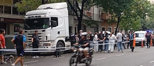 Sorpresivo hallazgo en Caballito de un camión que transportaba 400 litros de ketamina, la droga que mató al actor Matthew Perry