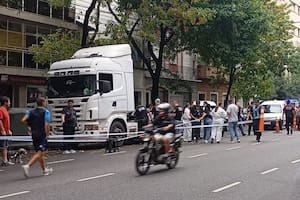 Sorpresivo hallazgo en Caballito de un camión que transportaba 400 litros de ketamina, la droga que mató al actor Matthew Perry