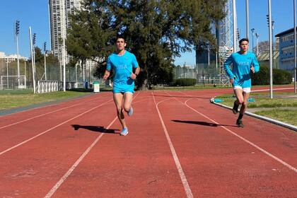 Un carril libre en el uso de la pista de atletismo del Cenard, otra de las medidas anticoronavirus que sigue el seleccionado argentino.