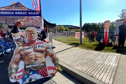 Un cartel de Trump con el mensaje: “Defensor de las mascotas”