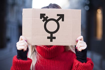 Un cartel que refiere al género no binario